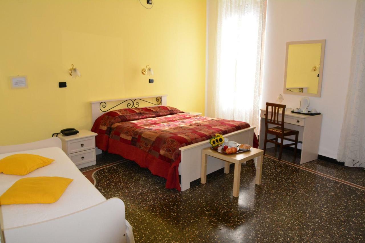 Family Hotel Balbi Genova Eksteriør billede